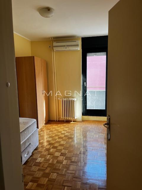 Slika 11 - Kičevska, Četvorosoban stan za izdavanje, 117m2, 1.650€