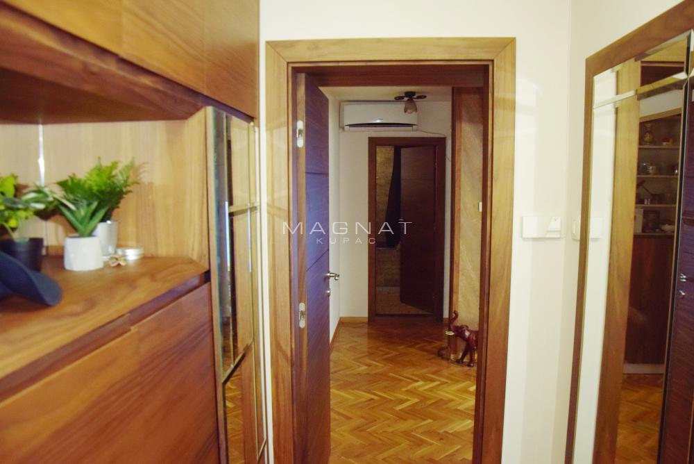 Slika 5 - Dositejeva, Trosoban stan na prodaju, 93m2, 305.000€