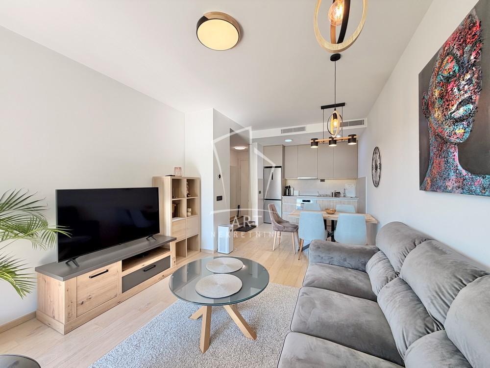 Glavna slika -Venizelosova, Dvoiposoban stan za izdavanje, 67m2, 1.300€