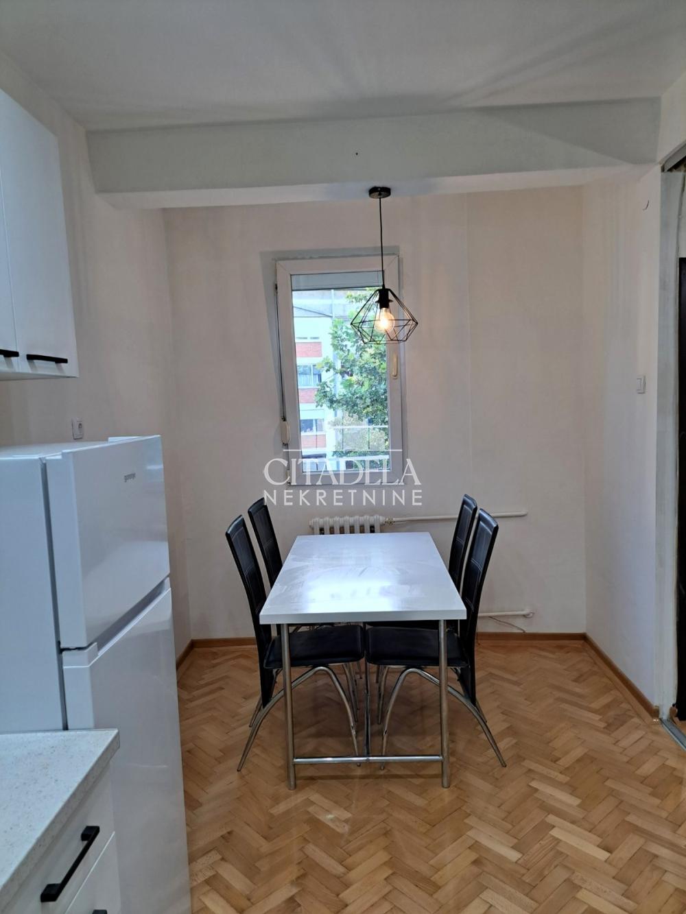 Slika 8 - Stevana Opačića, Dvosoban stan za izdavanje, 65m2, 570€