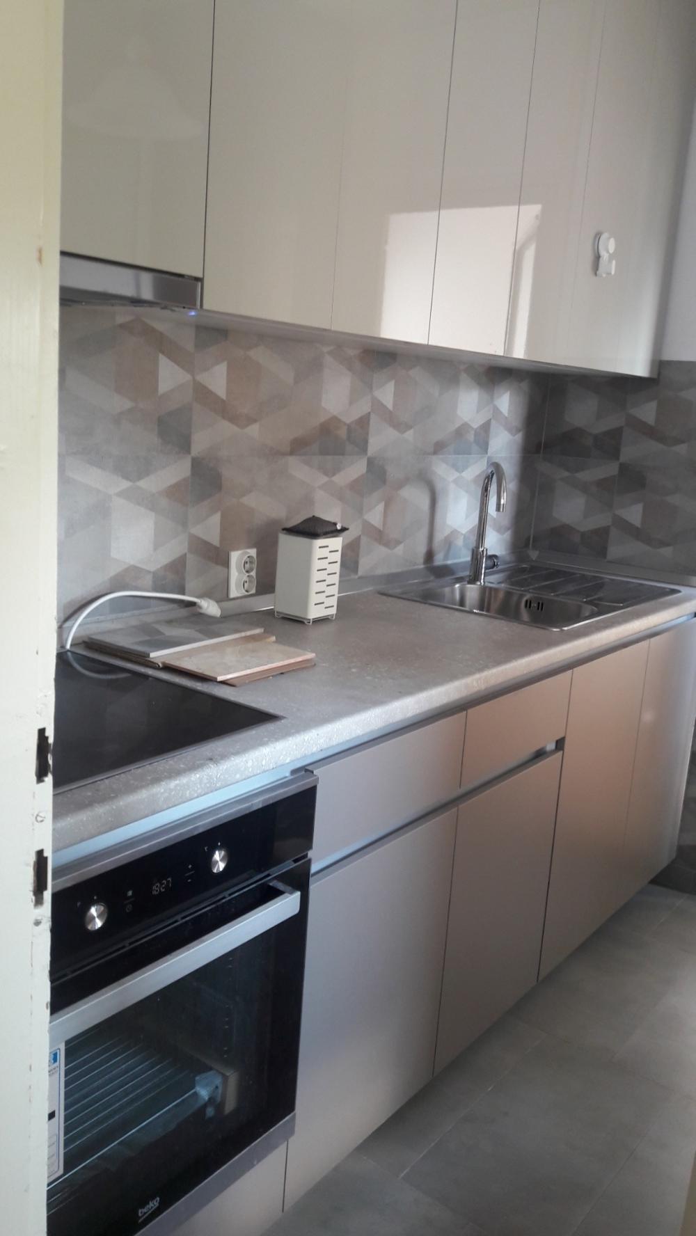 Slika 2 - Omladinskih brigada, Trosoban stan za izdavanje, 72m2, 750€