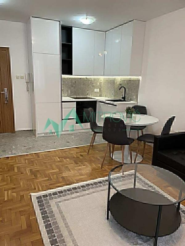 Slika 2 - Jednoiposoban stan za izdavanje, 38m2, 400€