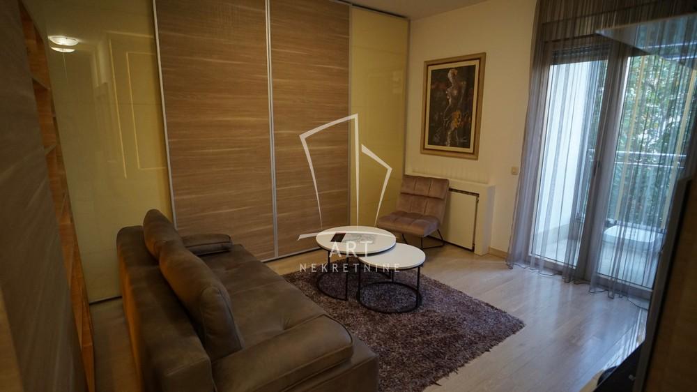 Slika 1 - Kneginje Zorke, Jednosoban stan za izdavanje, 31m2, 700€