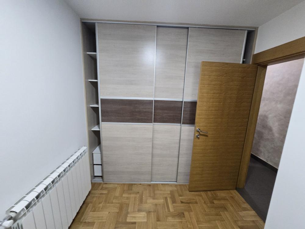 Slika 7 - Voje Radića, Trosoban stan za izdavanje, 65m2, 550€