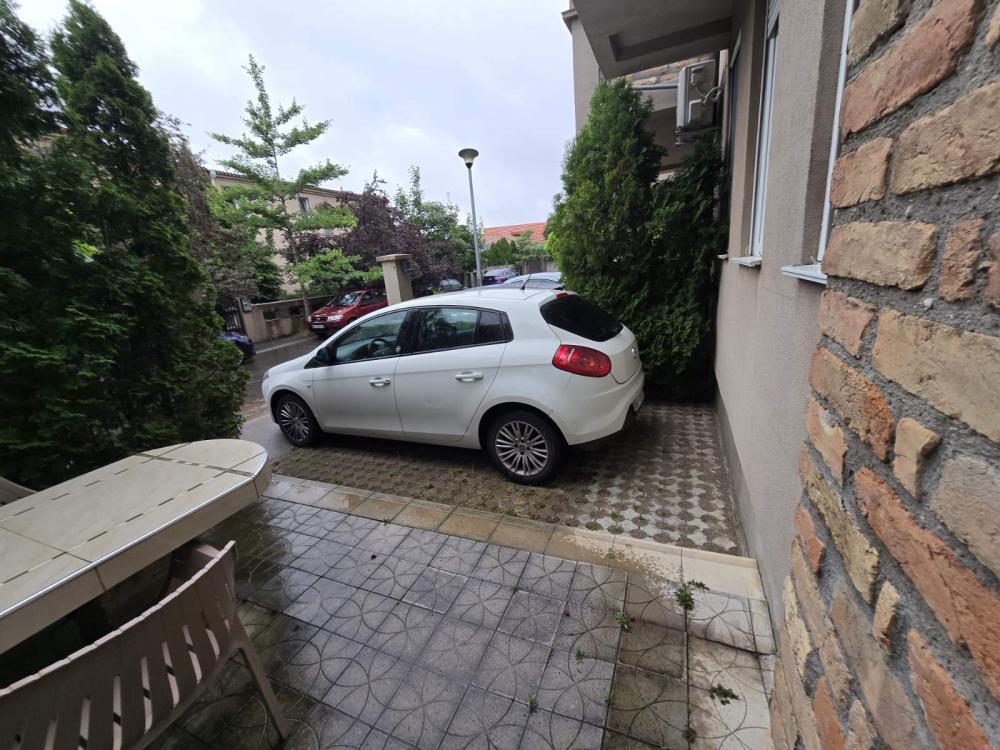 Slika 10 - Voje Radića, Trosoban stan za izdavanje, 65m2, 550€