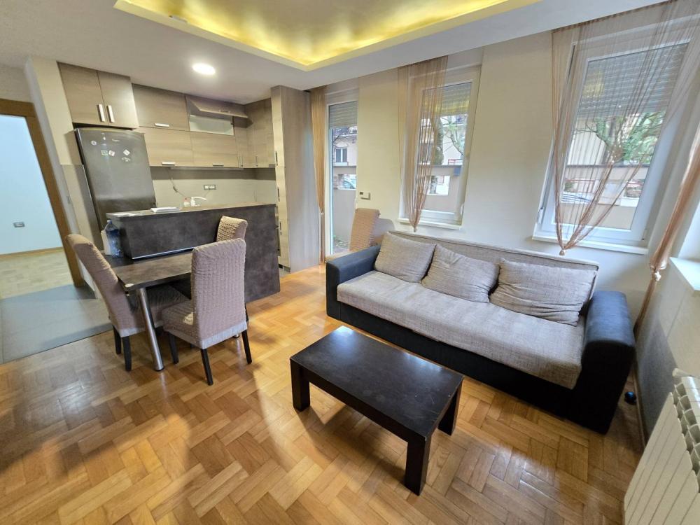 Glavna slika -Voje Radića, Trosoban stan za izdavanje, 65m2, 550€
