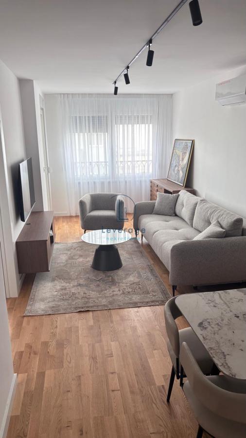 Slika 3 - Đevđelijska, Dvoiposoban stan za izdavanje, 53m2, 1.100€