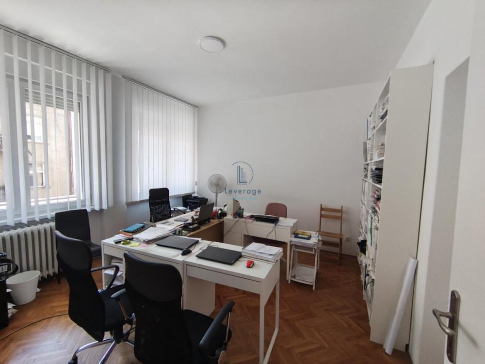 Slika 2 - Njegoševa,  Lokal za izdavanje, 94m2, 900€