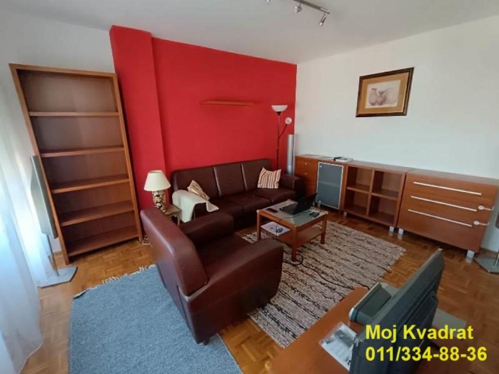 Glavna slika -Dvosoban stan za izdavanje, 60m2, 500€