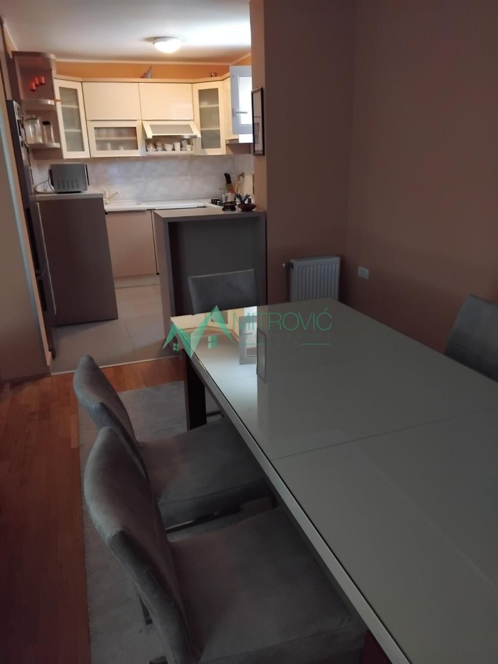 Slika 4 - Troiposoban stan za izdavanje, 100m2, 850€