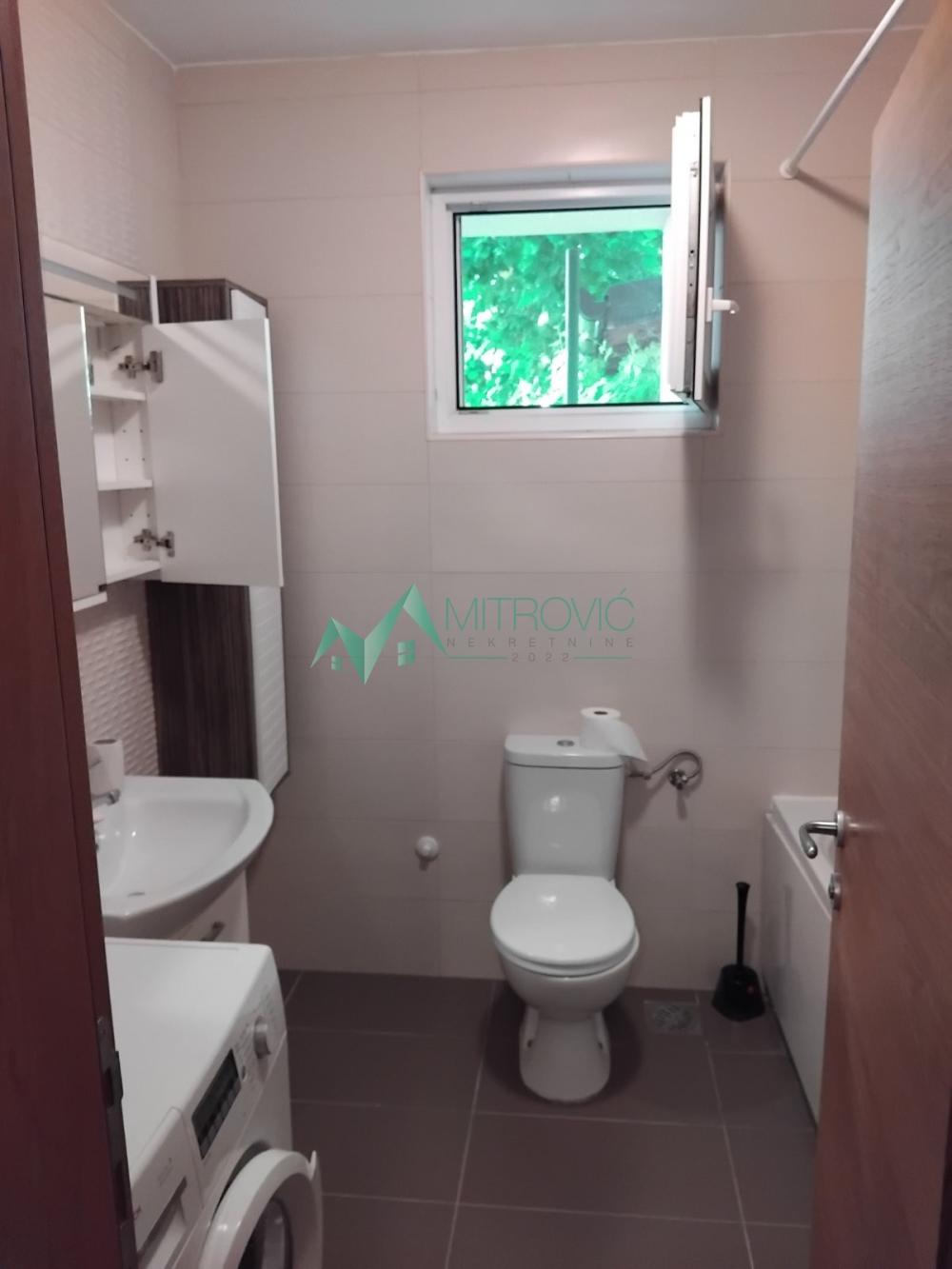 Slika 10 - Troiposoban stan za izdavanje, 100m2, 850€