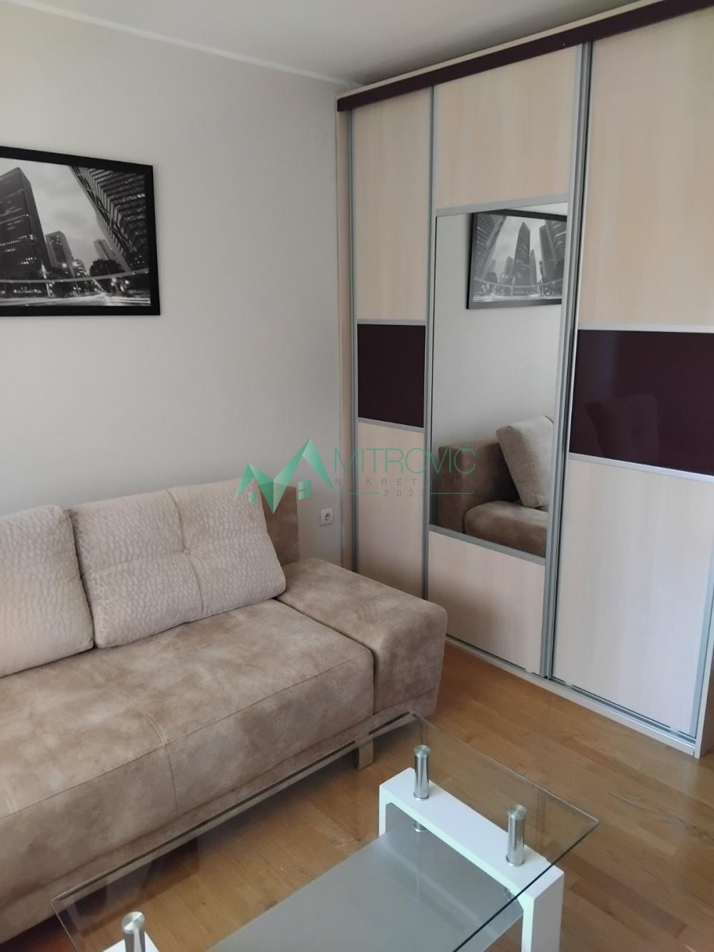 Slika 9 - Troiposoban stan za izdavanje, 100m2, 850€