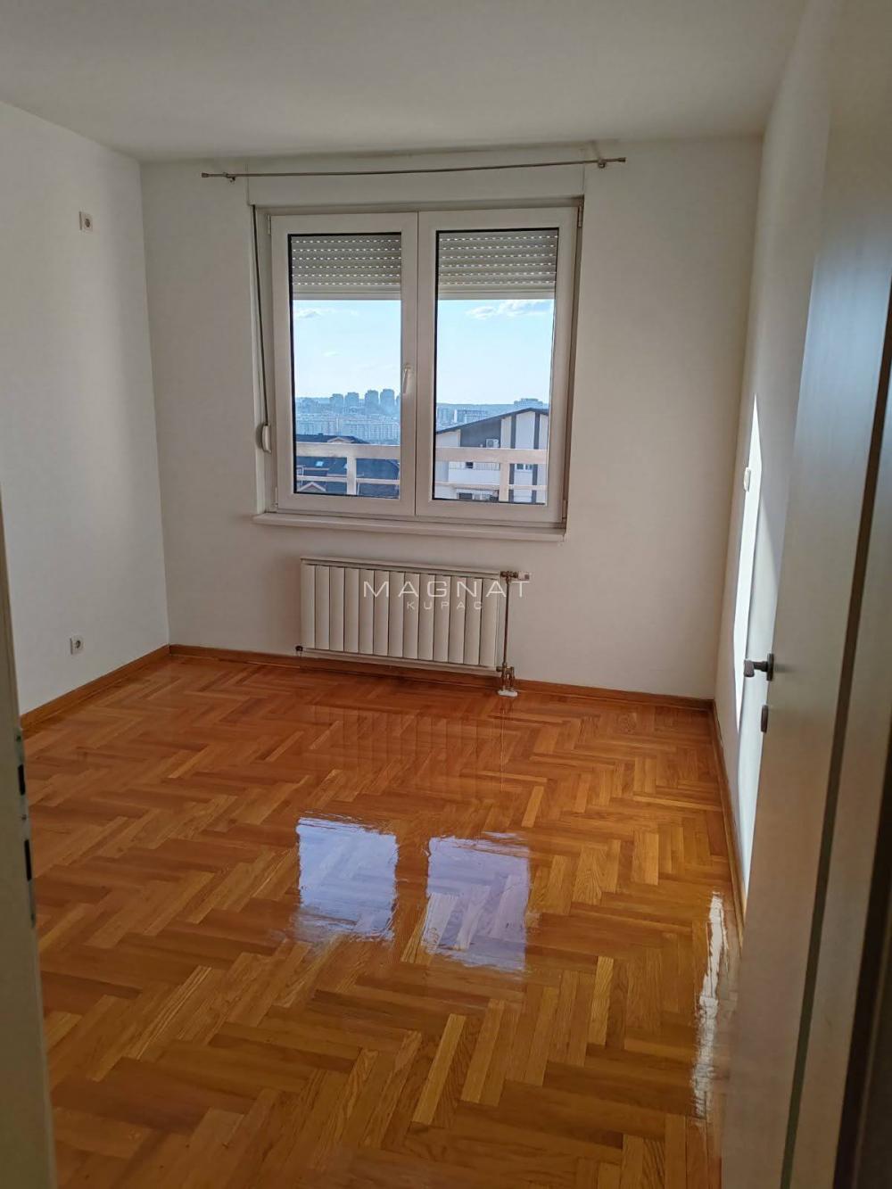 Slika 1 - Četvorosoban stan na prodaju, 92m2, 184.900€