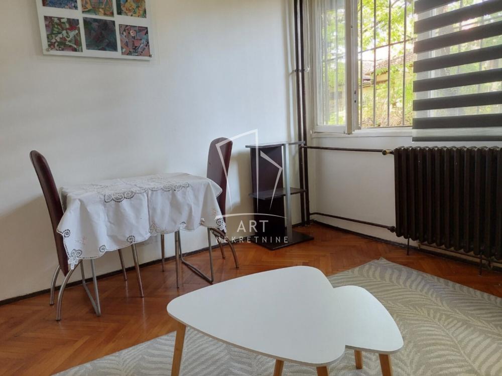Slika 1 - Ustanička,  Stan za izdavanje, 24m2, 350€