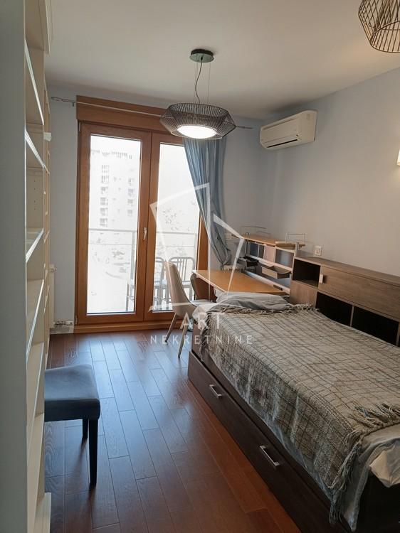 Slika 3 - Uroša Martinovića, Trosoban stan za izdavanje, 86m2, 1.400€