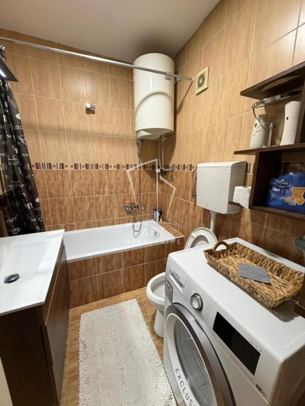 Slika 9 - Dr Velizara Kosanovića, Jednoiposoban stan za izdavanje, 41m2, 700€