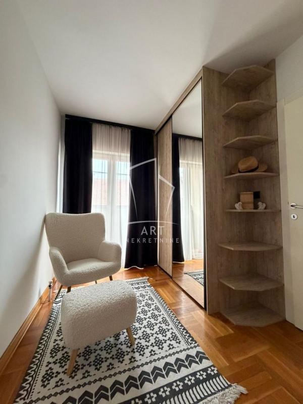 Slika 8 - Dr Velizara Kosanovića, Jednoiposoban stan za izdavanje, 41m2, 700€