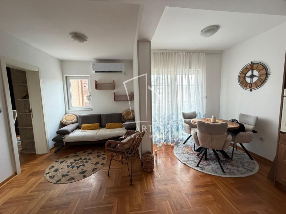 Glavna slika -Dr Velizara Kosanovića, Jednoiposoban stan za izdavanje, 41m2, 700€