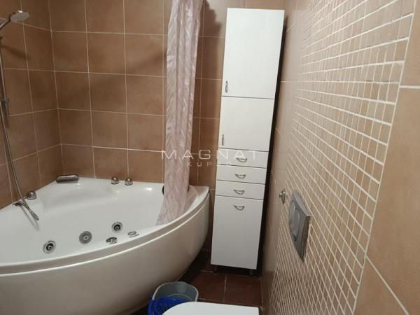 Slika 8 - Dubljanska, Trosoban stan za izdavanje, 86m2, 1.200€