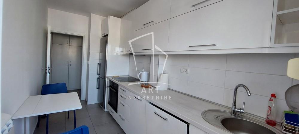 Slika 2 - Sarajevska, Dvosoban stan za izdavanje, 56m2, 800€