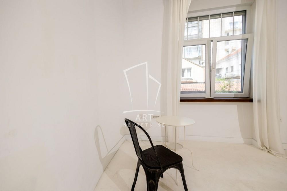 Slika 3 - Maršala Birjuzova, Trosoban stan za izdavanje, 68m2, 850€