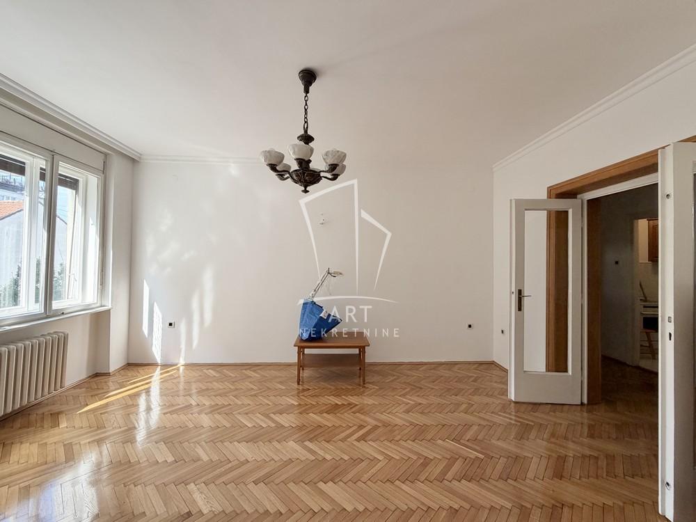 Slika 10 - Simina, Trosoban stan za izdavanje, 66m2, 1.200€