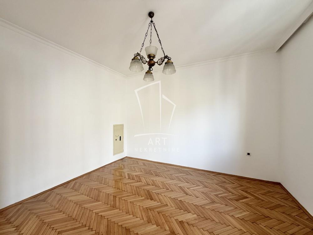 Slika 7 - Simina, Trosoban stan za izdavanje, 66m2, 1.200€