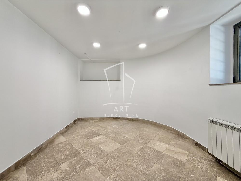 Slika 5 - Kneza Miloša,  Lokal na prodaju, 36m2, 155.500€