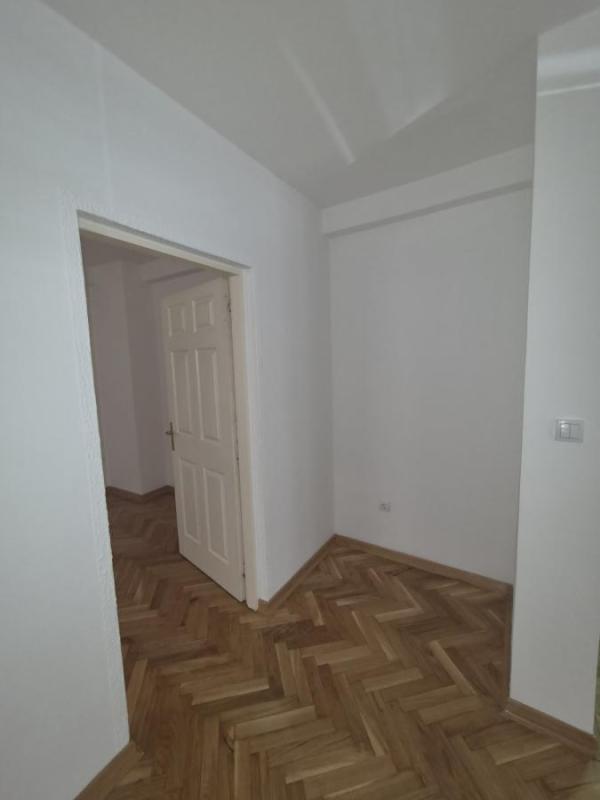Slika 9 - Jednoiposoban stan na prodaju, 40m2, 130.000€