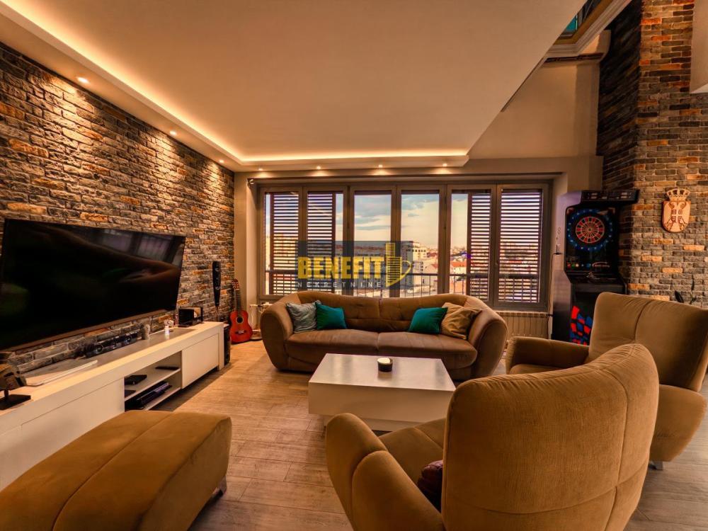 Slika 2 - Četvorosoban stan na prodaju, 187m2, 755.000€
