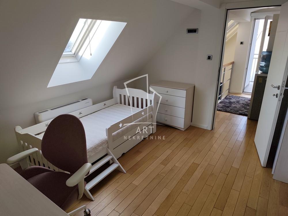 Slika 7 - Sloga, Petosoban stan za izdavanje, 76m2, 1.200€