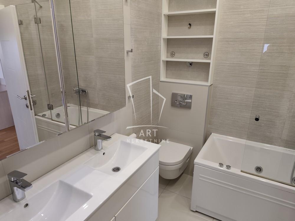 Slika 9 - Sloga, Petosoban stan za izdavanje, 76m2, 1.200€