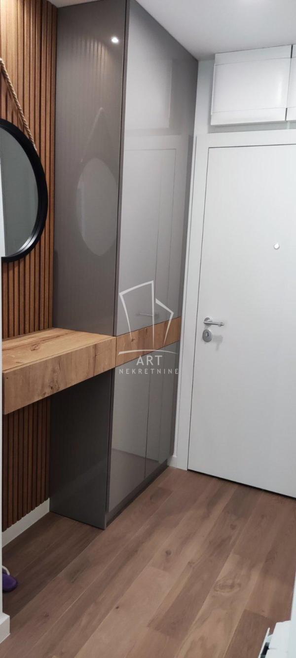 Slika 9 - Omladinskih brigada, Dvosoban stan za izdavanje, 46m2, 1.000€