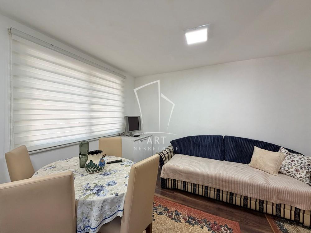 Slika 3 - Dragoslava Srejovića,  Kuća za izdavanje, 38m2, 400€