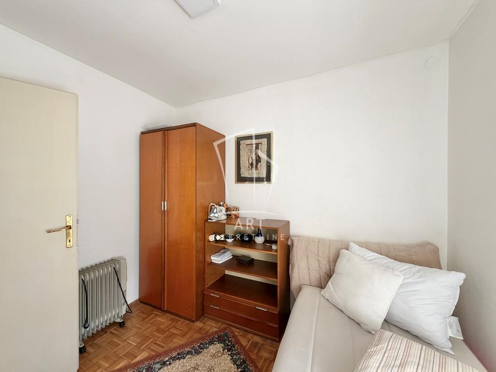 Slika 4 - Dragoslava Srejovića,  Kuća za izdavanje, 38m2, 400€
