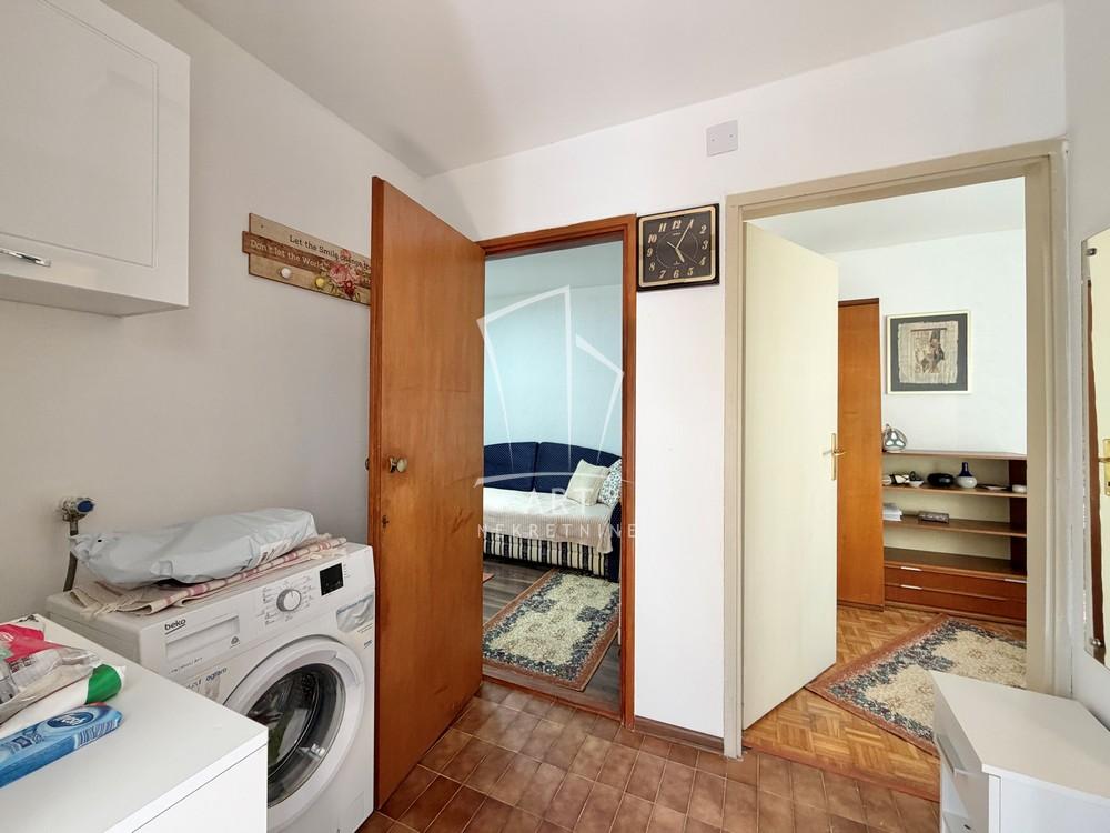 Slika 6 - Dragoslava Srejovića,  Kuća za izdavanje, 38m2, 400€