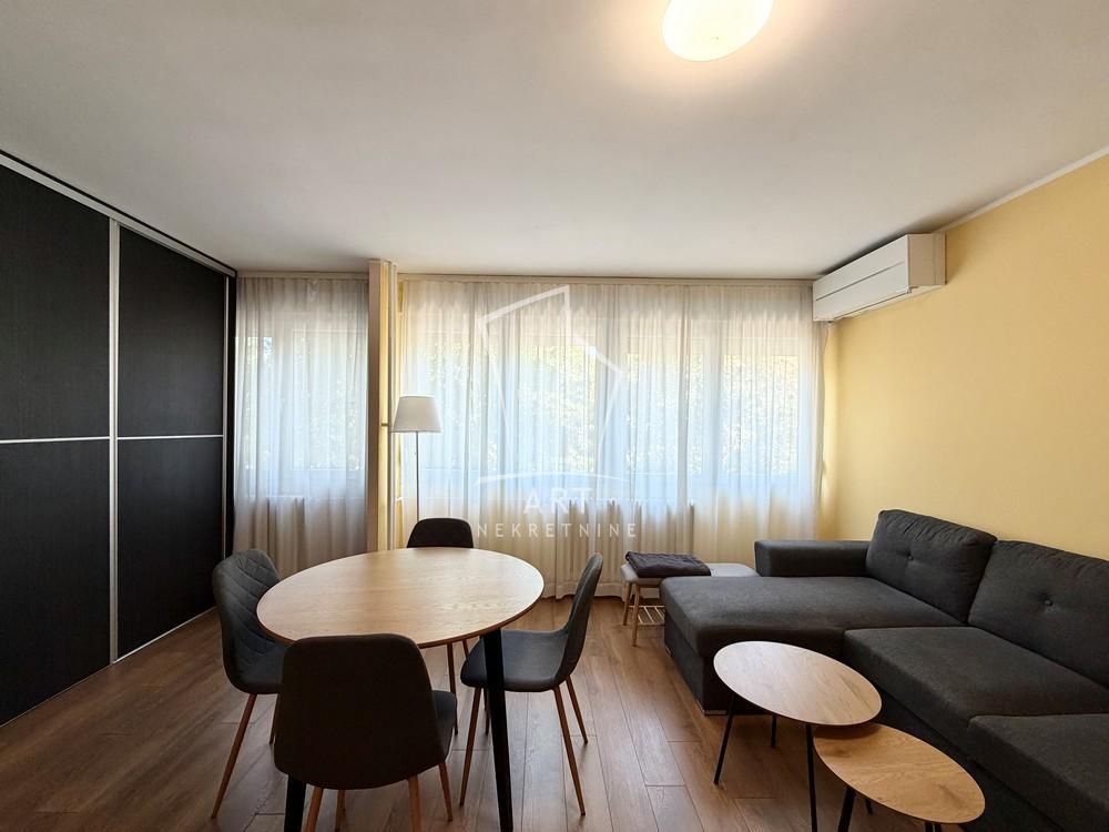 Slika 2 - Bulevar Nikole Tesle, Jednosoban stan za izdavanje, 35m2, 450€