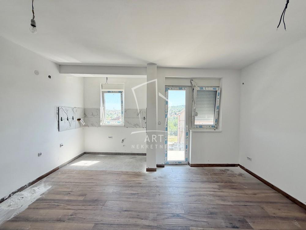 Slika 4 - Milana Rakića, Dvoiposoban stan na prodaju, 43m2, 94.600€