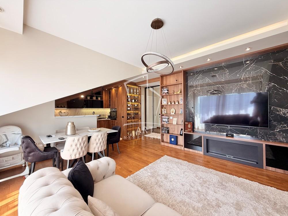 Slika 3 - Pivljanina Baja, Četvorosoban stan na prodaju, 103m2, 490.000€