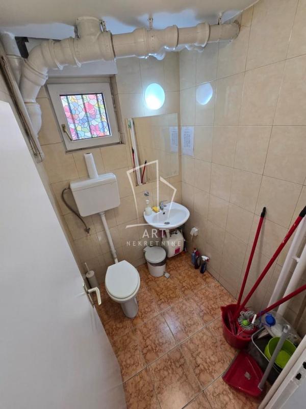 Slika 10 - Nebojšina,  Lokal za izdavanje, 53m2, 650€