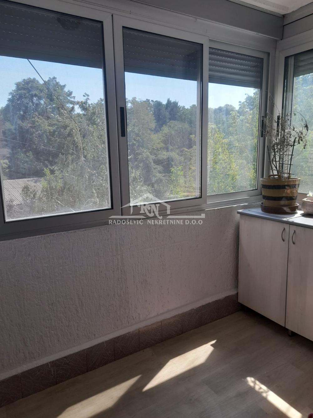 Slika 11 - Beogradskog bataljona, Petosoban stan na prodaju, 150m2, 529.000€