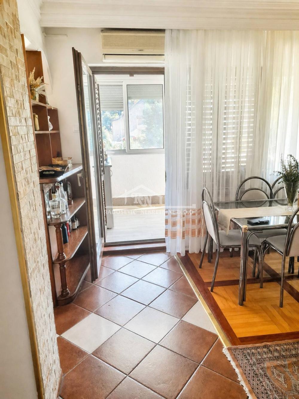 Slika 9 - Beogradskog bataljona, Petosoban stan na prodaju, 150m2, 529.000€