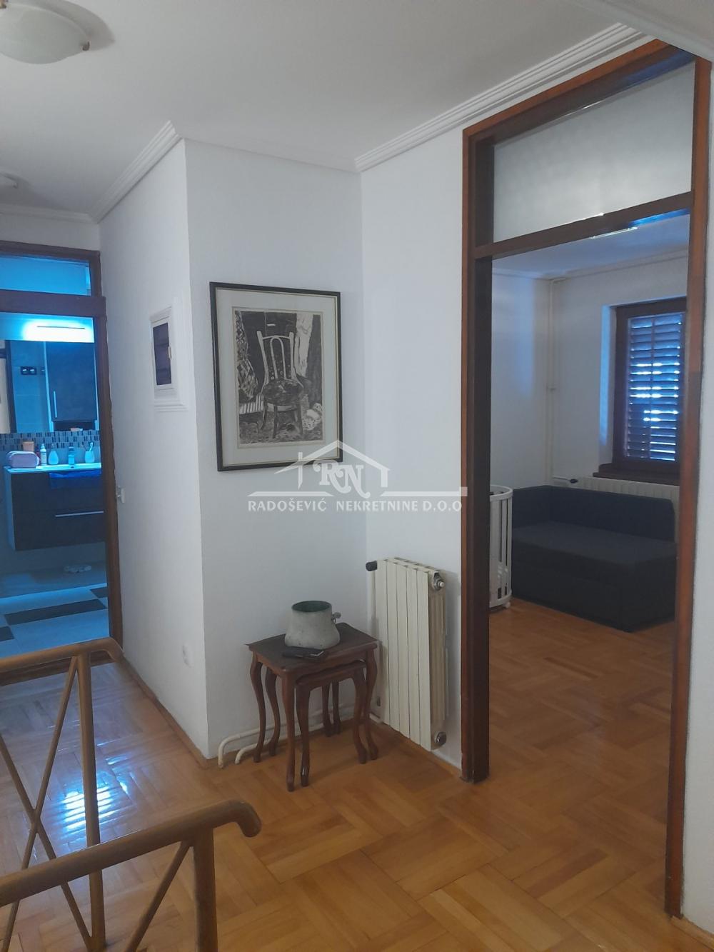 Slika 4 - Beogradskog bataljona, Petosoban stan na prodaju, 150m2, 529.000€