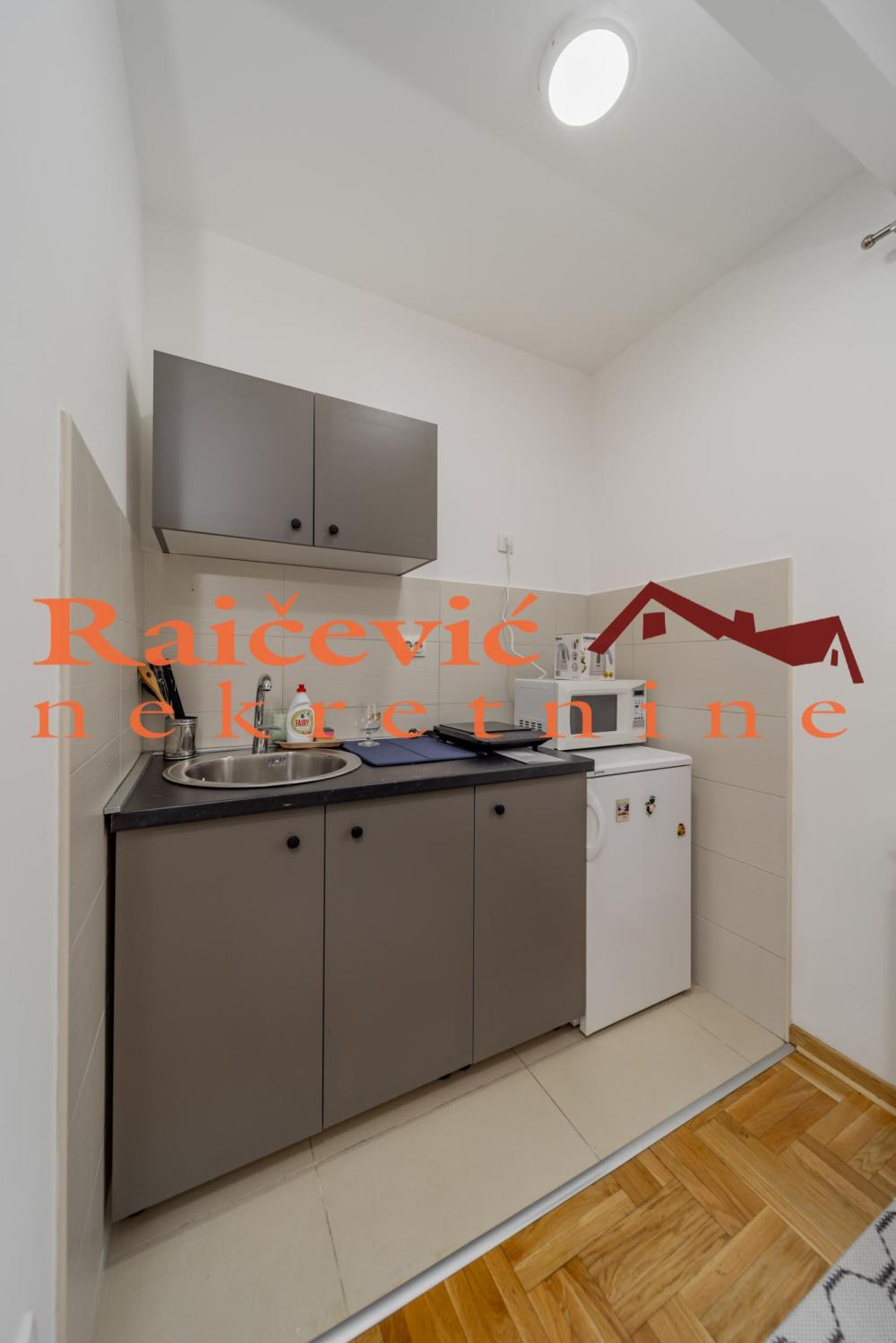 Slika 4 - Gordane Kosanovic, Jednoiposoban stan za izdavanje, 30m2, 350€