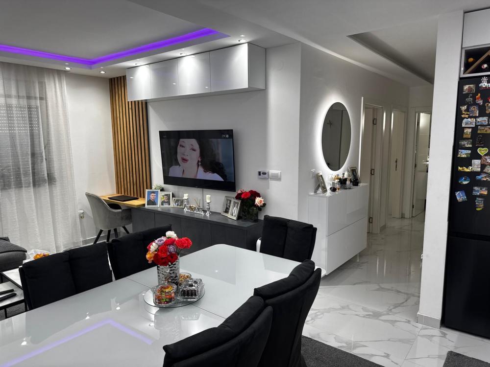 Slika 2 - Miodraga Petrovica Ckalje, Dvoiposoban stan na prodaju, 57m2, 165.000€