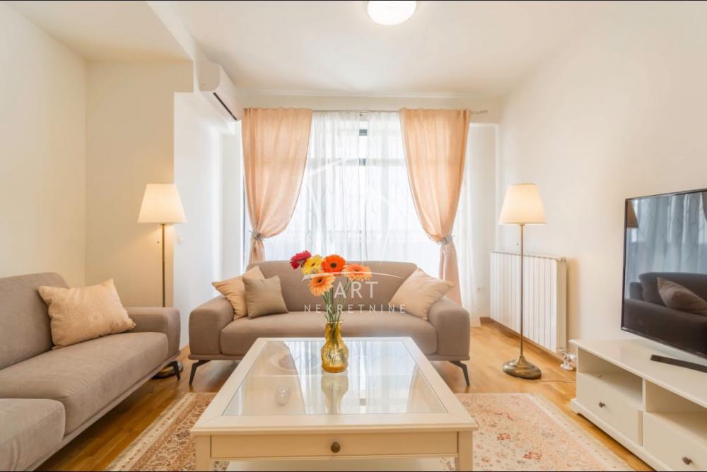 Slika 4 - Bulevar Vudroa Vilsona, Trosoban stan za izdavanje, 80m2, 1.500€