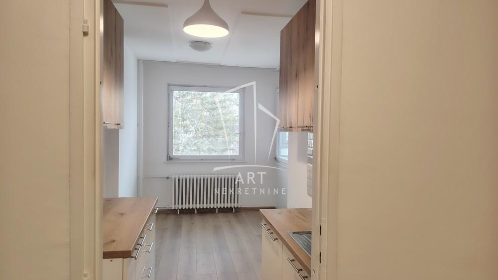 Slika 3 - Jurija Gagarina, Trosoban stan za izdavanje, 76m2, 700€