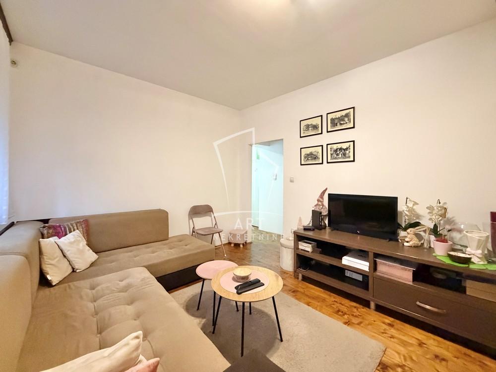 Slika 2 - Bulevar Despota Stefana, Trosoban stan na prodaju, 80m2, 450.000€