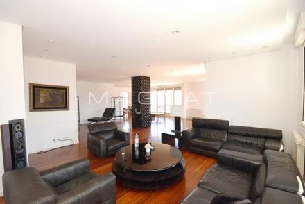 Slika 3 - Dalmatinska,  Stan za izdavanje, 510m2, 2.900€