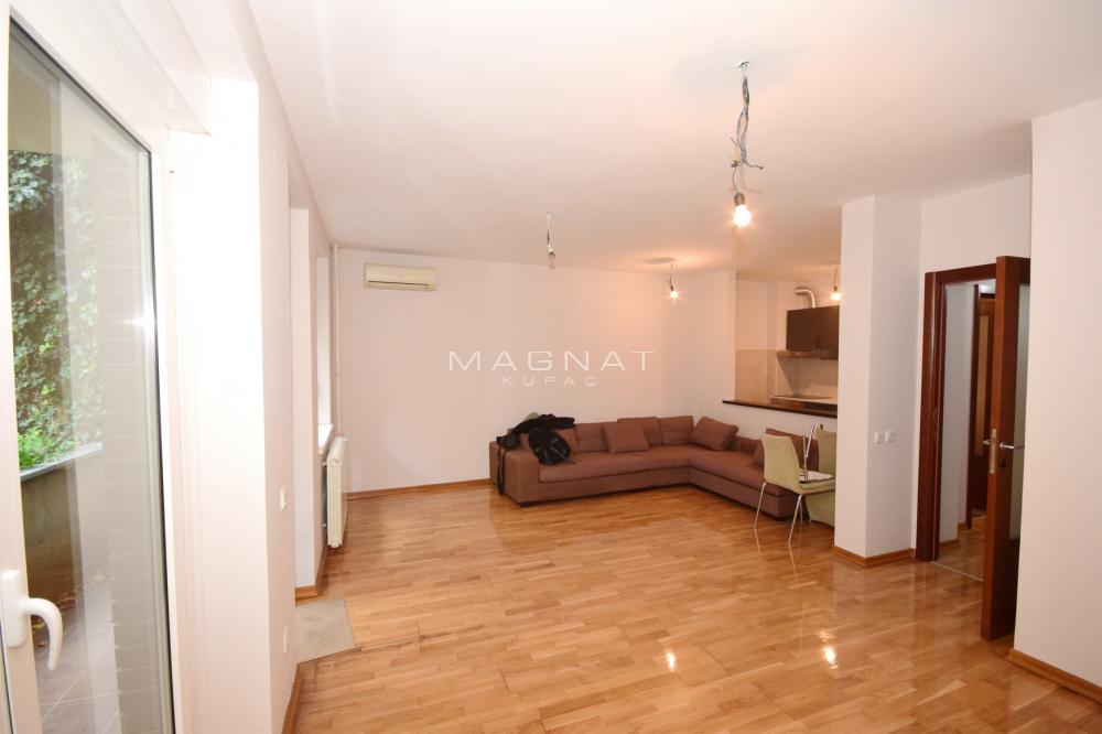 Glavna slika oglasa 410320